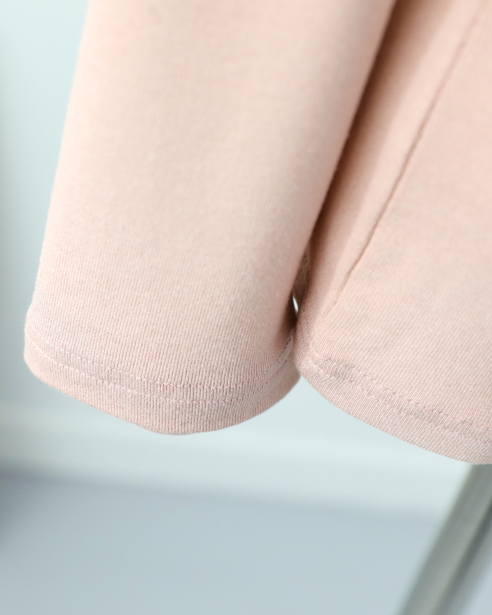long sleeved tee detail image-S1L24