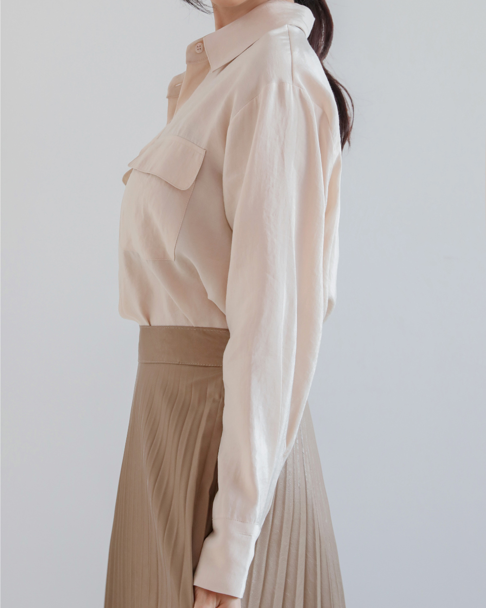 blouse model image-S7L7