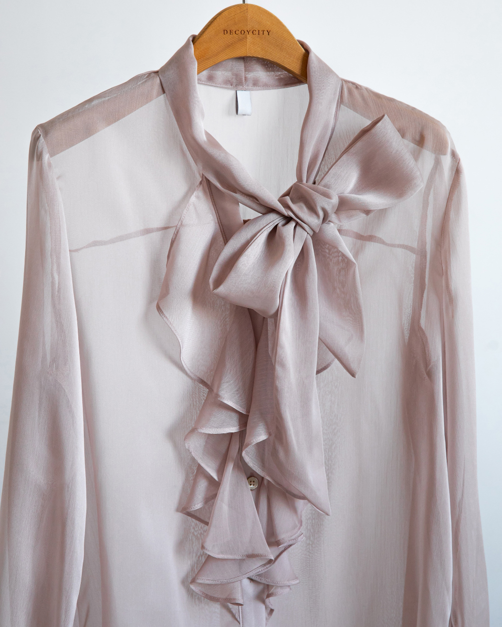 blouse detail image-S1L42