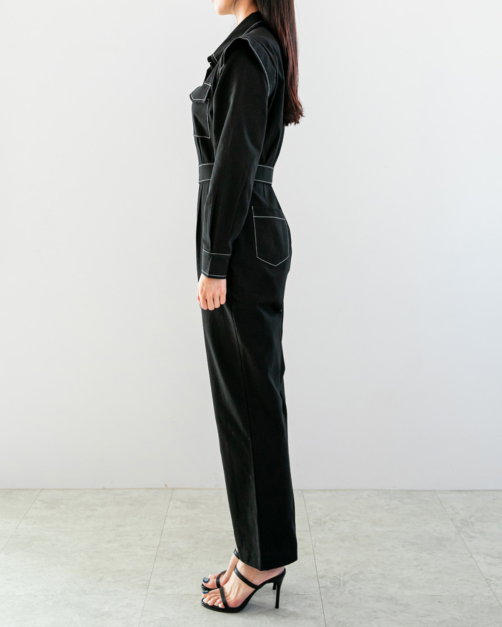 suspenders skirt/pants model image-S1L9
