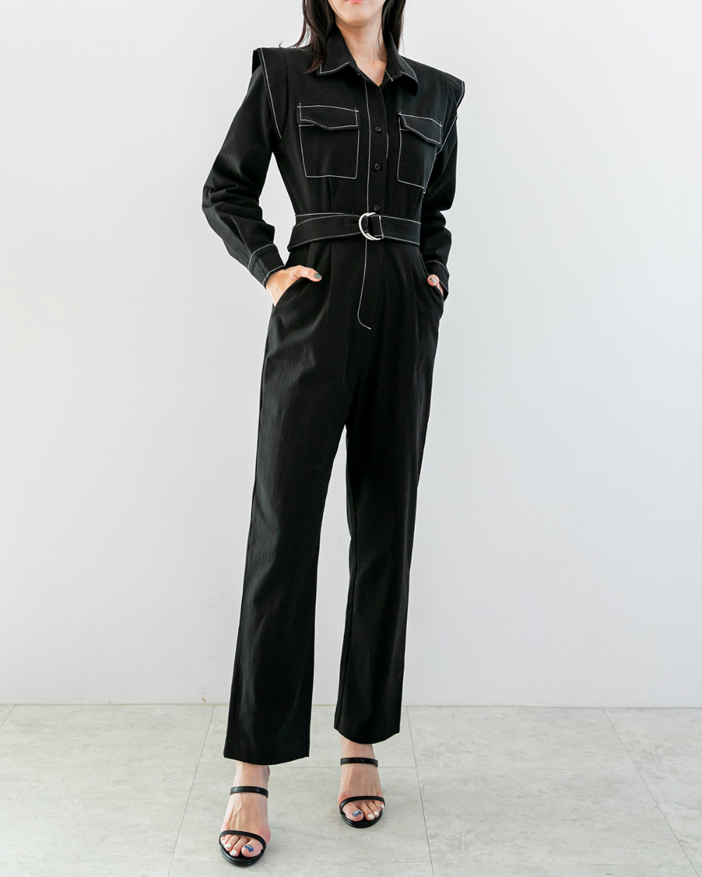suspenders skirt/pants model image-S1L10