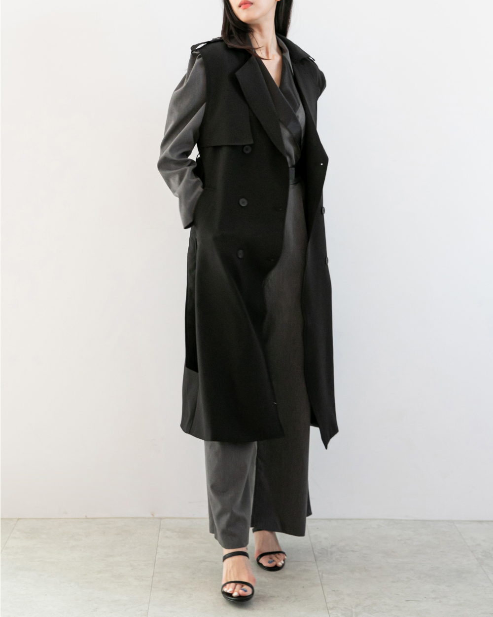 coat model image-S1L24
