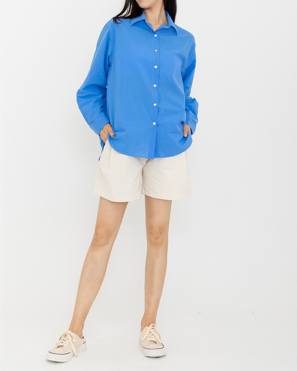 blouse model image-S1L15