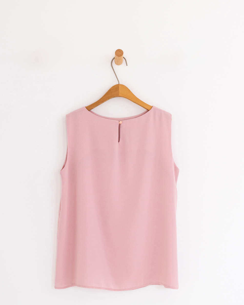 sleeveless baby pink color image-S1L5