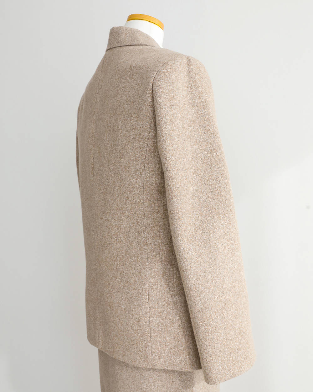 coat detail image-S1L11