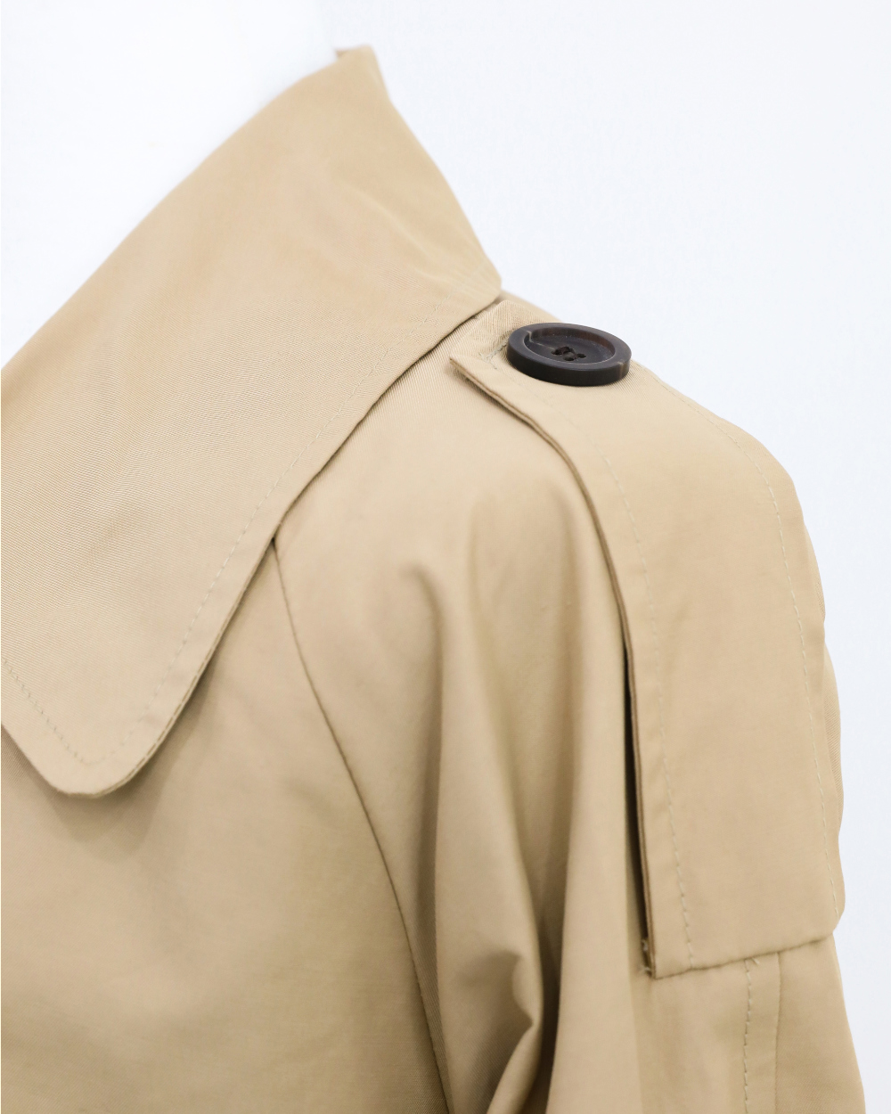 coat detail image-S1L13