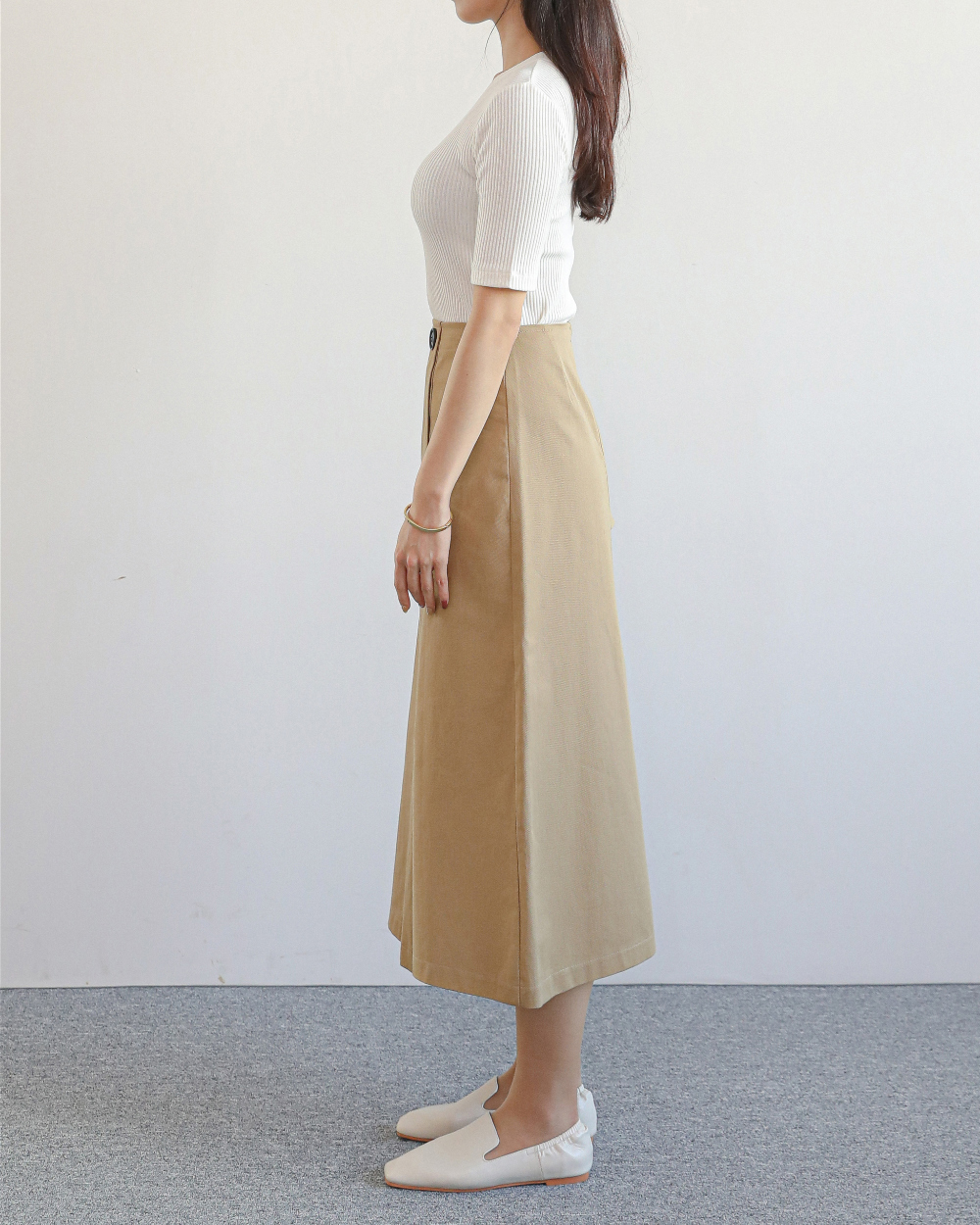 skirt model image-S1L9