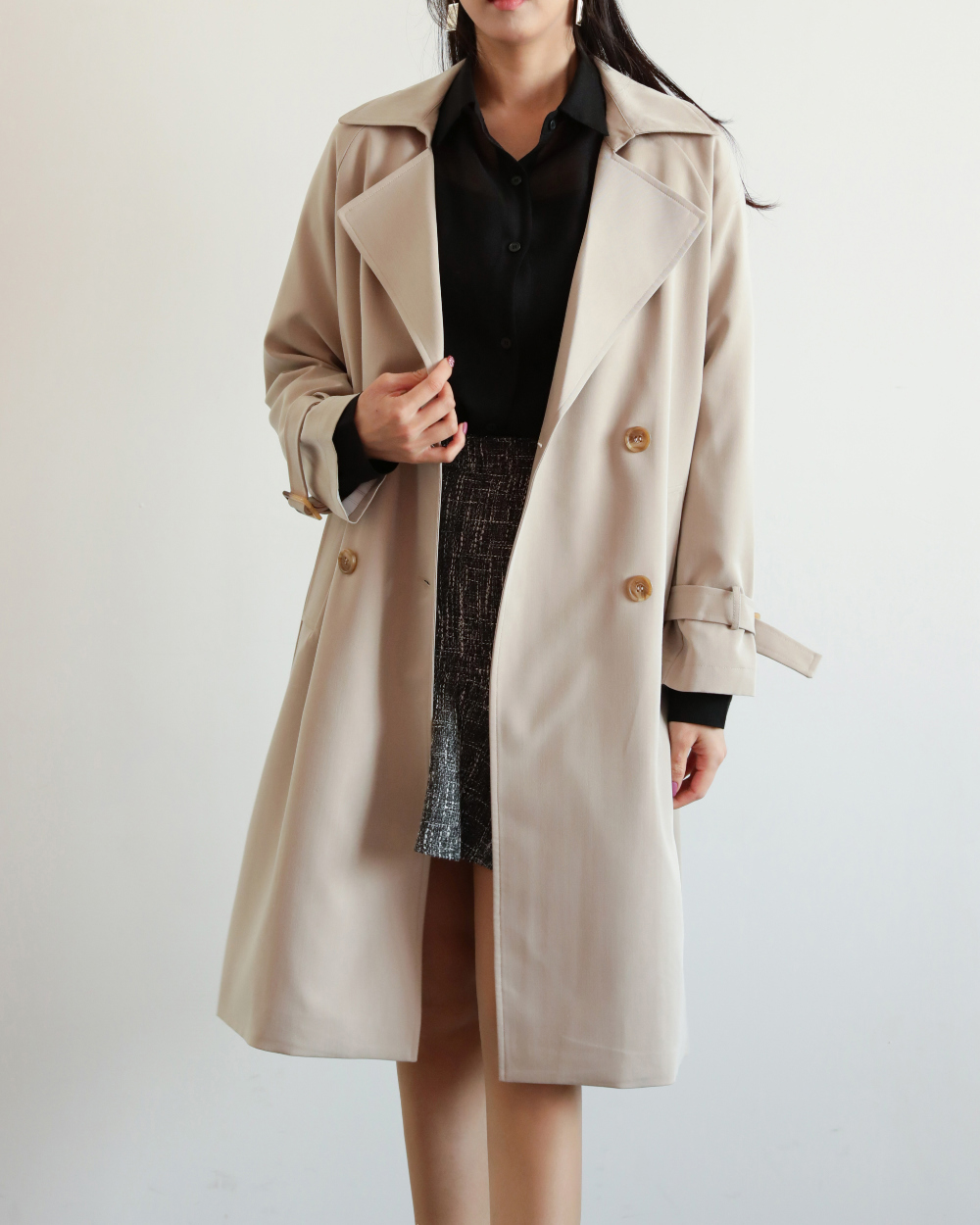 coat model image-S2L5