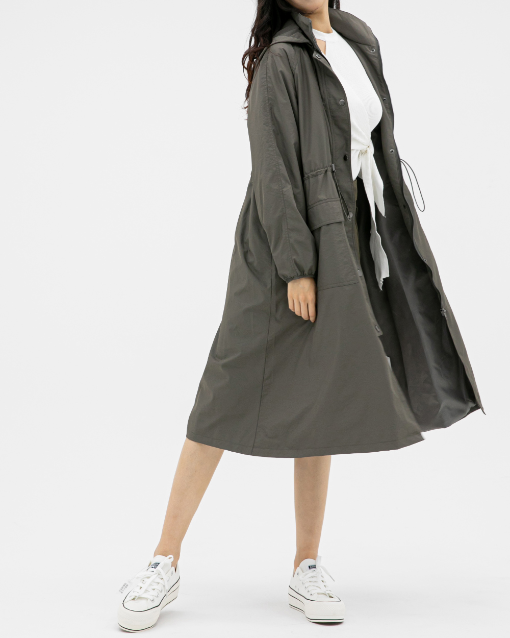 coat model image-S1L13
