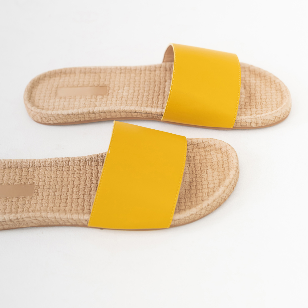 shoes mustard color image-S1L39